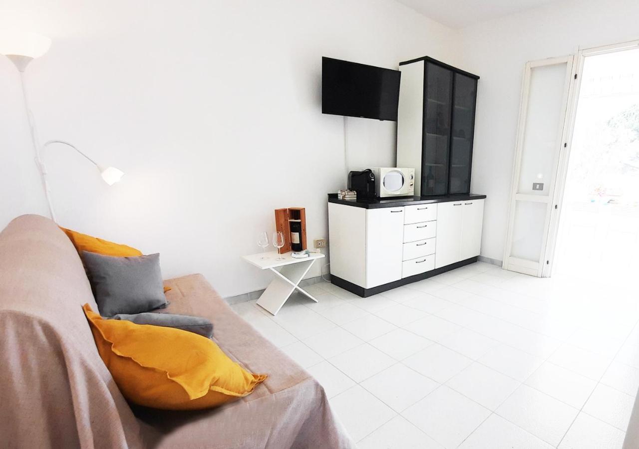 Casa Smeraldo Mare A Sud Di Porto Cesareo Torre Inserraglio Bagian luar foto